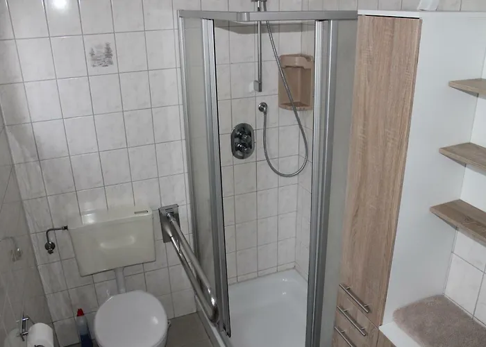 Im Gaestehaus Sieberns 卡罗利嫩西尔